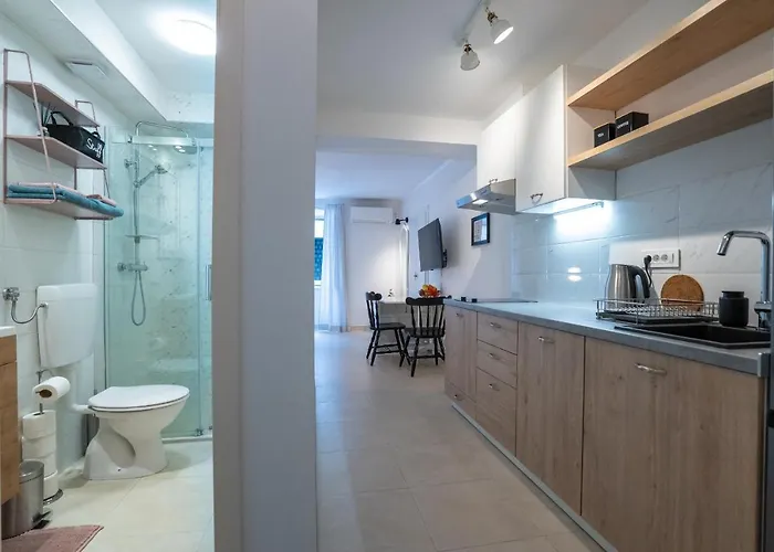 Vincent Апартаменты *