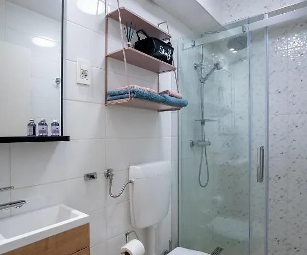 Vincent Апартаменты *